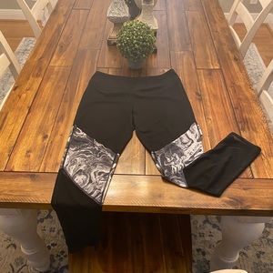 Yoga High Rise Legging Marble and Mesh